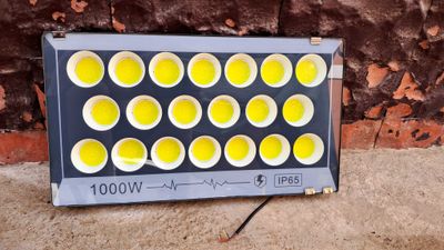 Лед прожектор Led light yoritish uskunasi qurilmasi 1000 W