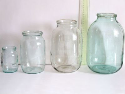 Продам банки 0.7 , 1, 1.5 , 3 , 5