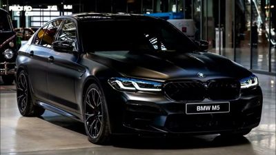 Продам свою BMW M5 Competition F90. 2022 года