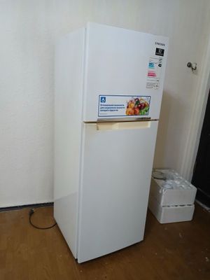 Samsung sovutgich 181 litr