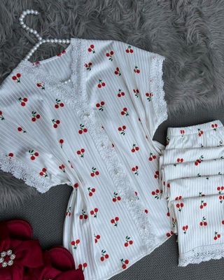 Pijama sotiladi