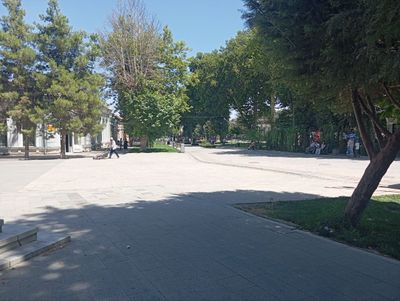 Аренда под любой бизнес 100 квадрат Цена договорная Арентир саве