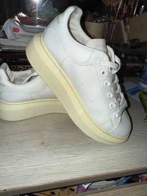 Крассовка alexander McQueen 37 размер