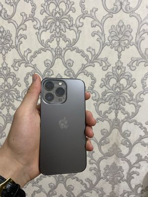 Iphone 13 pro…..