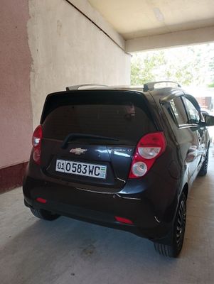 Продам Спарк 2019 автомат 4 позиция