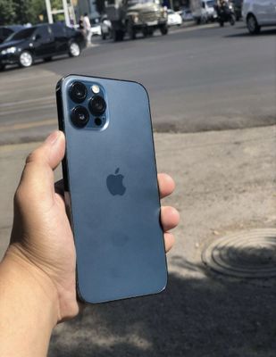 IPhone 12 mro max