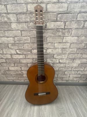 Гитара YAMAHA CM40