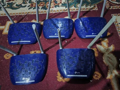 Routerlar sotiladi WAN bor