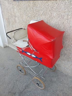 Коляска детская Красная