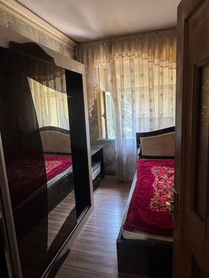 Новза метроси ёнида шинам уй ижарага берилади