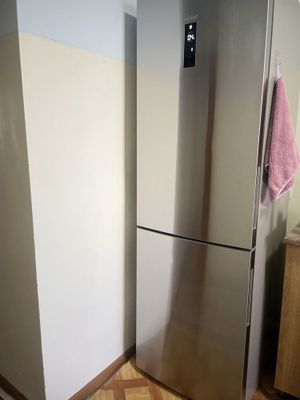 Холодильник haier