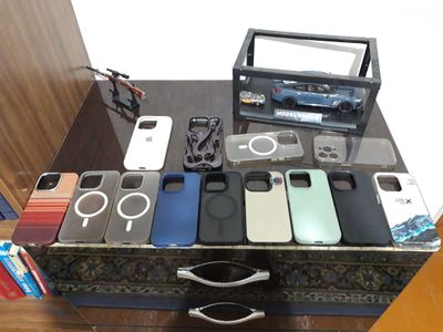 Чехол на iPhone 15 Pro