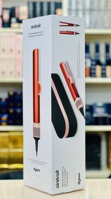 DYSON