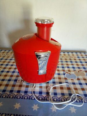 Sokovijimalka Maxi Juicer sotiladi
