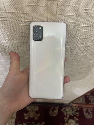 Samsung A31 oq rang 64 gb narxi kelishiladi