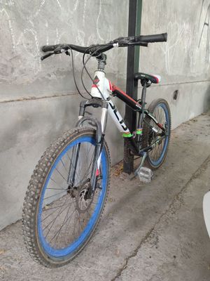 Velosiped, hajimi 24, orqa tormoz yoq, qulfi bilan birga beramiz.