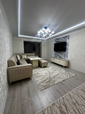 срочно сдаётся квартира Дархан 4-комн 2-санузлов 155м2 евро ремонт