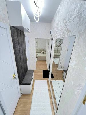 2в3 продается Чиланзар 2 квартал