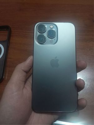 iPhone 13 pro sotiladi