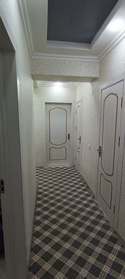 Dom sotiladi 67 mkv 3 xona 8 qavatlik Dom 6-qavat remonti zor