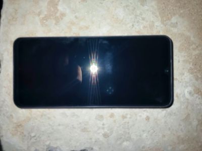 Redmi 14 C yangi karobkasi bor narxini kelishamz