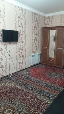 Чорсу Коратош 2/5/5 Абстановка