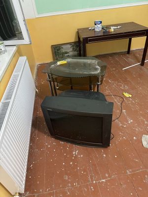 Телевизор ишлаши зур поставкаси билан бервораман