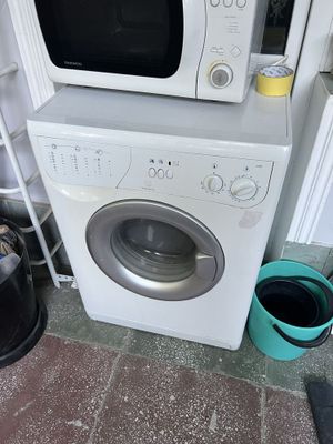 Indesit стиралная машина