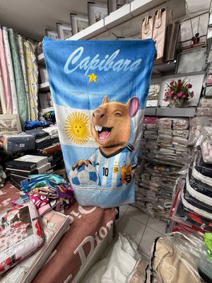 Bolajonlar va kattalar uchun ajoyib sochiq