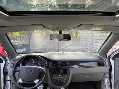 Gentra avtomat/ elegant plus 2022 yurgani 70 000 km.