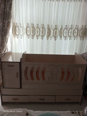 Detskiy karavat srochna sotiladi