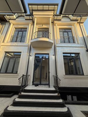 Срочно. Юнусобод Бободехкон махалласида евродом 300.000
