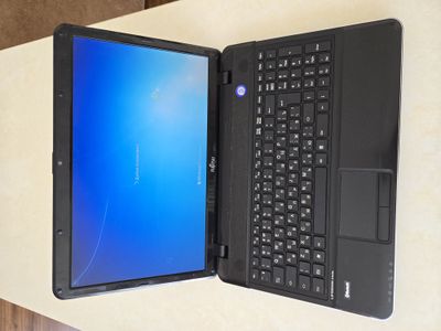 Ноутбук Fujitsu a512, сделано в Германии.