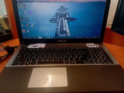 Noutbuk ASUS X550CA