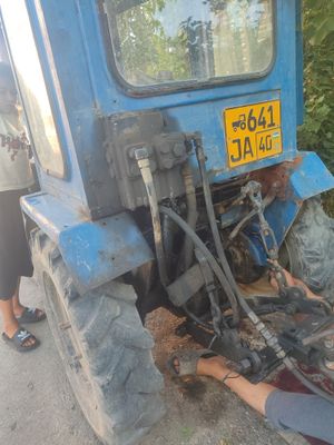 Mini traktor dakumentlari bor