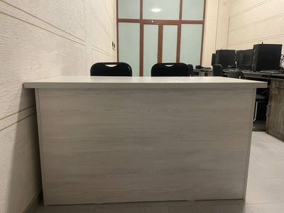 Стол стул для учебного центра