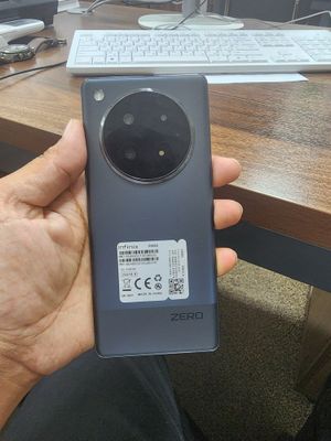 Infinix zero 40 256
