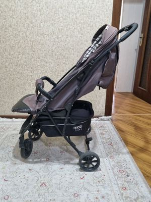 Детская коляска прогулочная