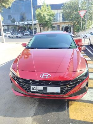 Hyundai elantra 2021 yil