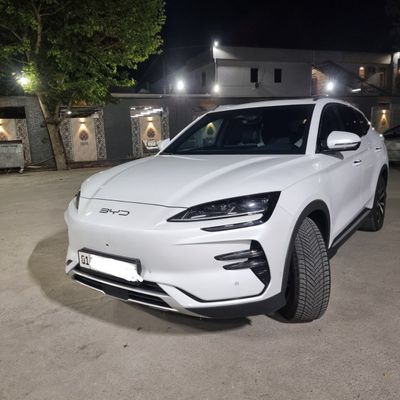 Byd champion 605km