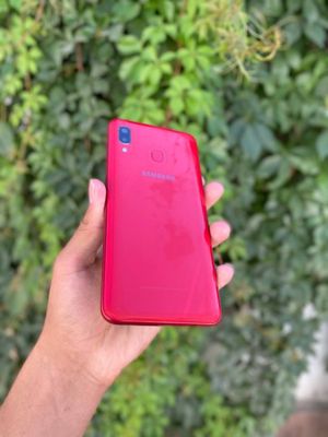 Samsung A20 sotiladi