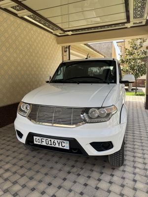 Uaz patriot 2020