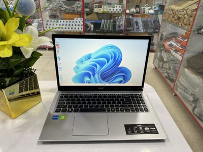 Acer core i5 11 avlod qowimcha videokartalik zor holatdagisi keldi