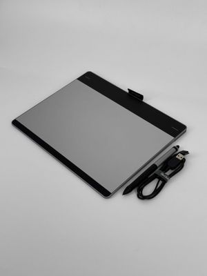 Graficheskiy planshet Wacom Intuos CTH-680 usb