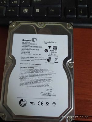 Жесткий диск Seagate