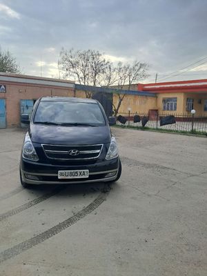 Hyundai Grand starex h1