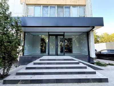 Юнусабад 13 Квартал Напротив Узгазоил Продается Нежилой