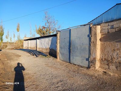 Дачный посёлок, Назарбек.Текстилный Наманган махаллада жойлашган