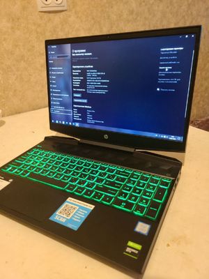 HP pavilion sotiladi.Holati ideal aybi yoʻq.zaryadga 3-4 soatga etadi