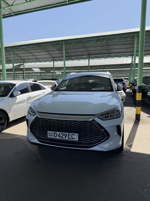 BYD Song plus gibrit yili 2023 kraska toza